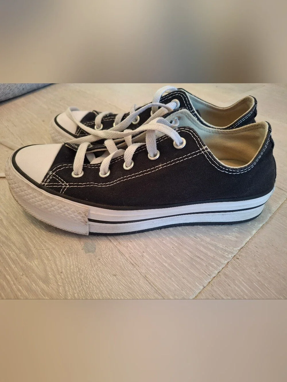 Converse Platform Kids Lace-Up Sneakers Chuck Taylors